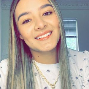 Meet your Posher, Marlen